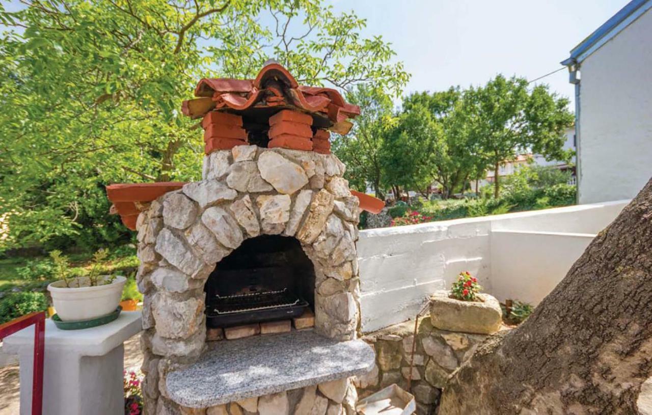Charming Studio With Hot Tube, Terrace, Barbecue And Garden Kraljevica Exterior foto